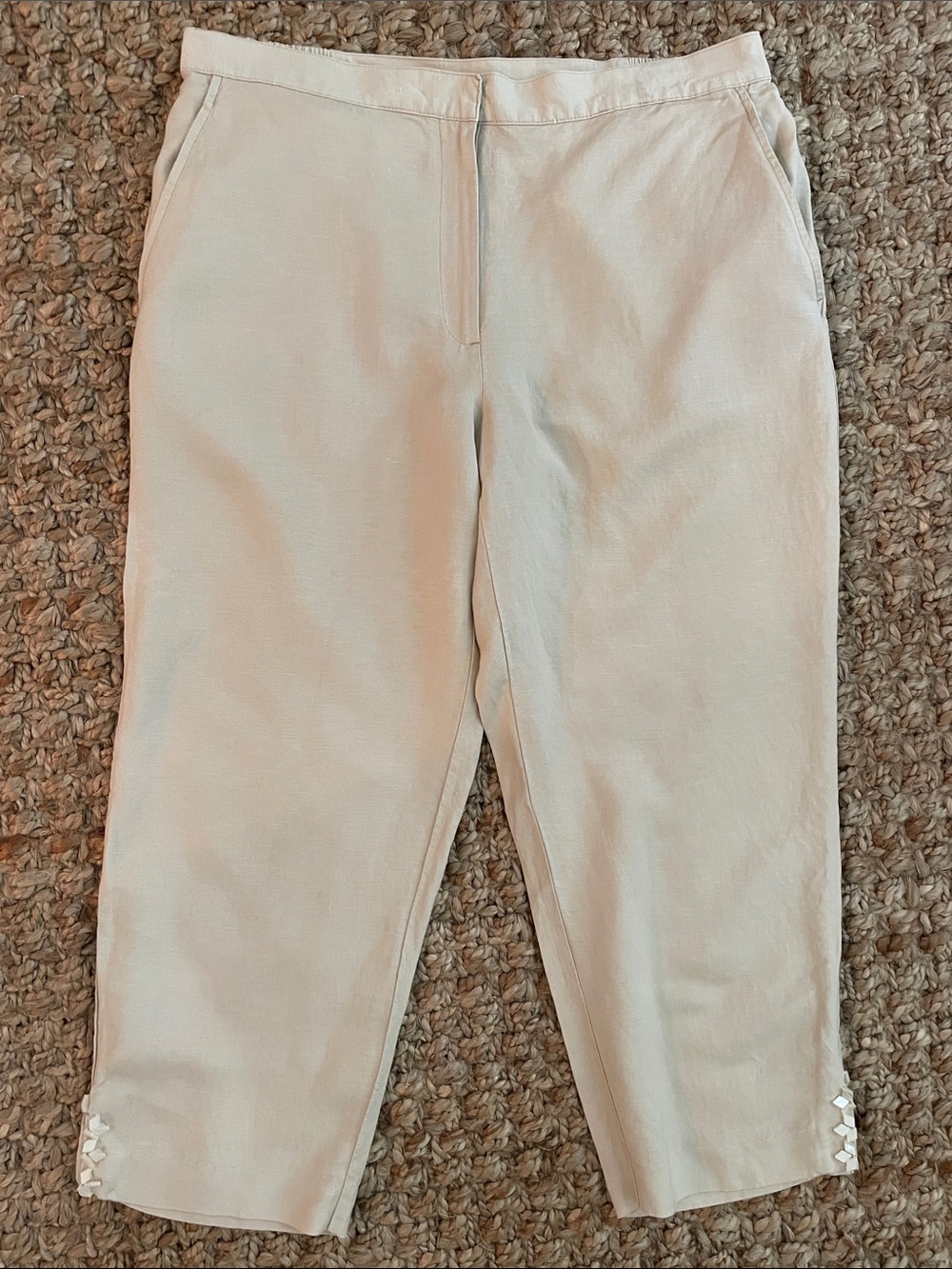 Ruby Rd Linen Blend Embellished Capri Pants Size 14 Beige Cropped Ankle Slit - Picture 3 of 10